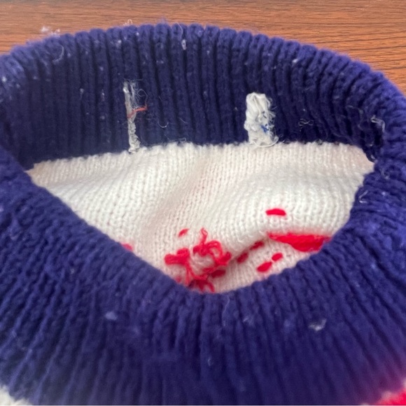 Vintage Toddler’s Ski Nordic 1970s Knit Christmas Sweater Blue Red Snowflake - Picture 6 of 6
